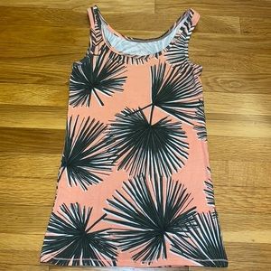 Palm print tank